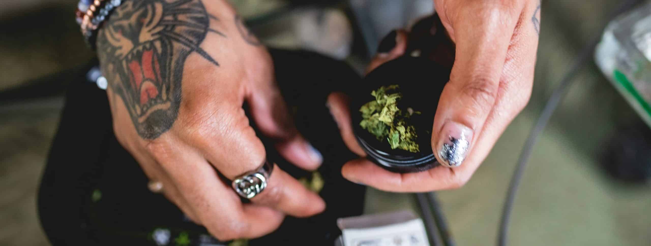 Best Weed Strains for Relaxation in Canada (2025 Edition)